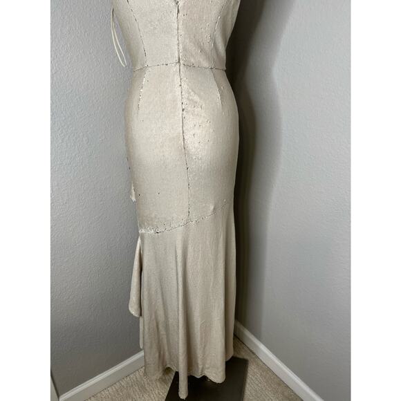 Badgley Mischka Ruffled Sequin Gown 2 - Picture 7 of 12